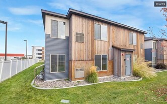 280 E Lorene St in Rexburg, ID - Building Photo