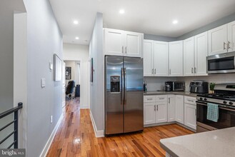 1213 N 5th St in Philadelphia, PA - Building Photo - Building Photo