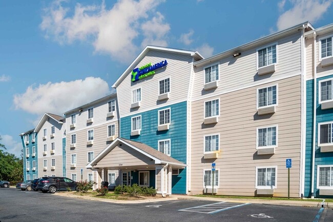 Furnished Studio-Tallahassee - Northwest in Tallahassee, FL - Building Photo - Building Photo