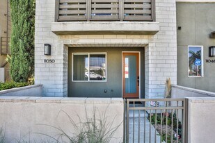 11050 Garvey Ave in El Monte, CA - Building Photo