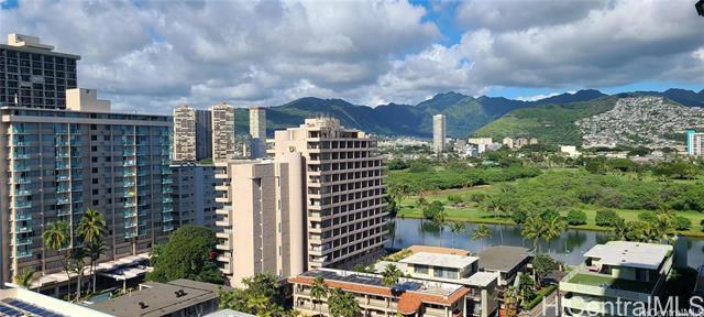 2410 Cleghorn St in Honolulu, HI - Building Photo - Building Photo