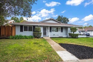119 Verde Ct in Los Gatos, CA - Building Photo