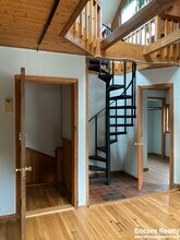 15 Radnor Rd, Unit 2 in Boston, MA - Building Photo - Building Photo