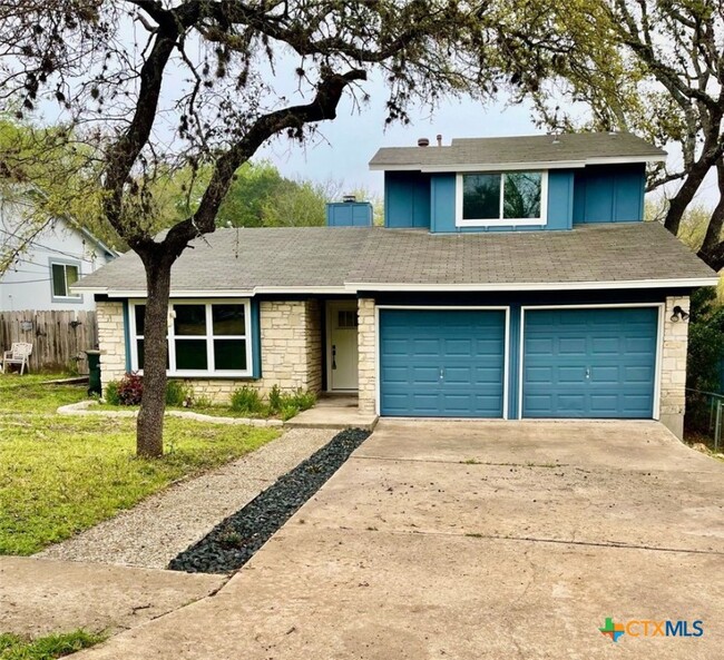 2013 Ramona Cir in San Marcos, TX - Building Photo - Building Photo