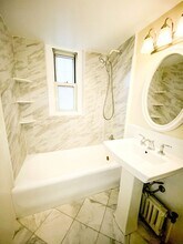 1370 Beacon St, Unit 502 in Brookline, MA - Building Photo - Building Photo