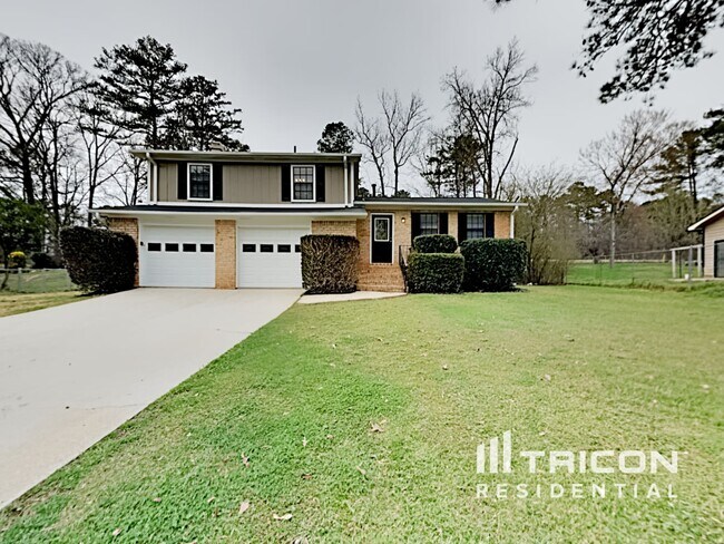 30 Carriage Cir in Stockbridge, GA - Building Photo - Building Photo
