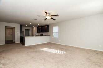 7260 Jebson Pass in San Antonio, TX - Building Photo - Building Photo