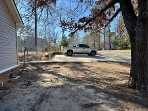 1136 Chadford Rd in Irmo, SC - Building Photo - Building Photo