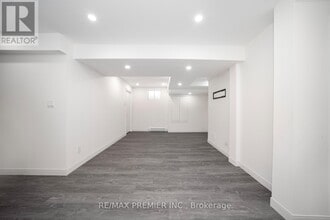 1058 Cameo St in Pickering, ON - Building Photo - Building Photo