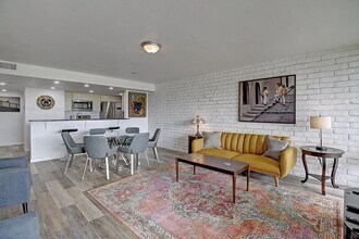 1421 Eleventh St in Port Aransas, TX - Building Photo - Building Photo