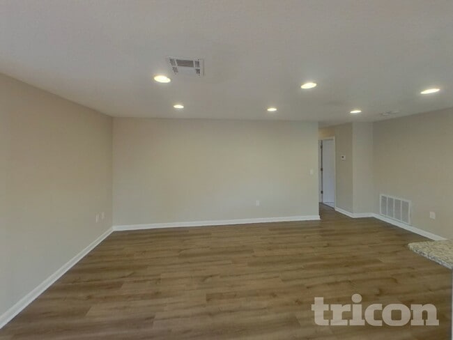 1091 Gantt Ave in Sarasota, FL - Building Photo - Building Photo