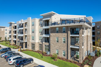 The Lofts at Gateway in Murfreesboro, TN - Building Photo - Building Photo