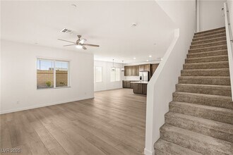 478 Daphne Ter St in Henderson, NV - Building Photo - Building Photo