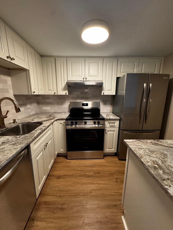 property at 925 Cleveland St