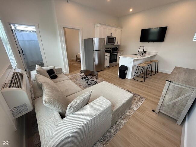 1651 Spann Ave