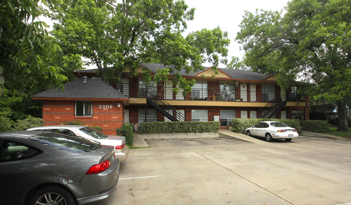 The 8th Street Apartments in Austin, TX - Foto de edificio