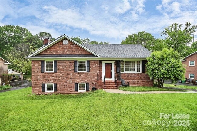property at 6908 Lancer Dr