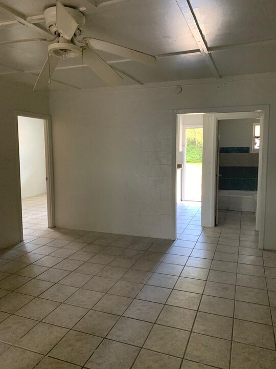 914 Stinson St, Unit B in Leesburg, FL - Building Photo