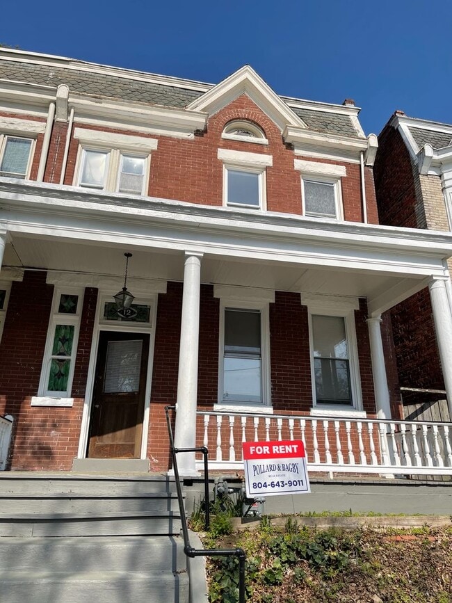 property at 12 N Meadow St