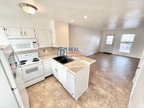 14466 E Hawaii Cir in Aurora, CO - Building Photo - Building Photo