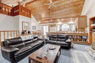 28772 Potomac Dr in Lake Arrowhead, CA - Building Photo - Building Photo