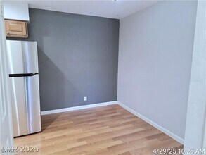 3151 N Soaring Gulls Dr in Las Vegas, NV - Building Photo - Building Photo