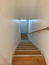 68 Cottage Pl, Unit 2 in East Rutherford, NJ - Foto de edificio - Building Photo