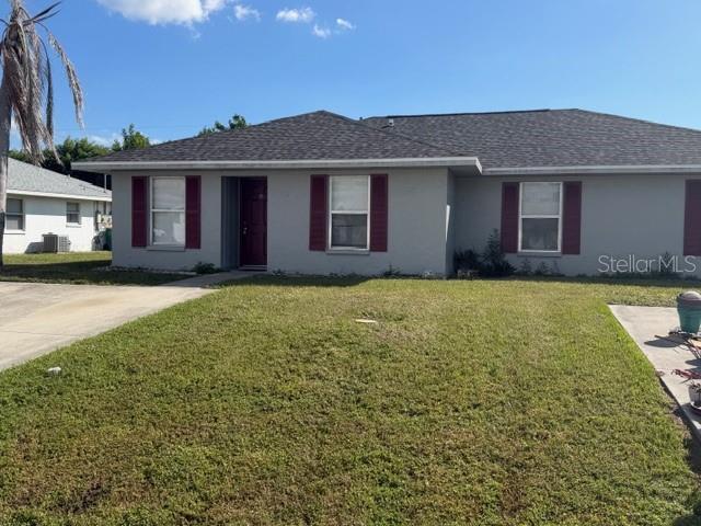 11089 Pendleton Ave in Englewood, FL - Building Photo - Building Photo