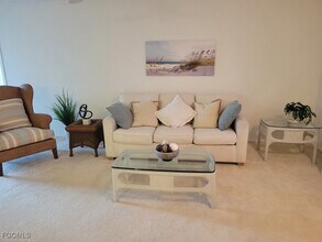 13288 White Marsh Ln in Ft. Myers, FL - Building Photo - Building Photo