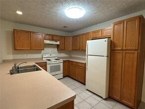 3985 Hidden Hollow Dr in Gainesville, GA - Building Photo - Building Photo