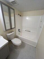 1201 S McClintock Dr in Tempe, AZ - Building Photo