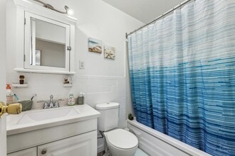 Wellington Suites in Port Hope, ON - Building Photo - Building Photo