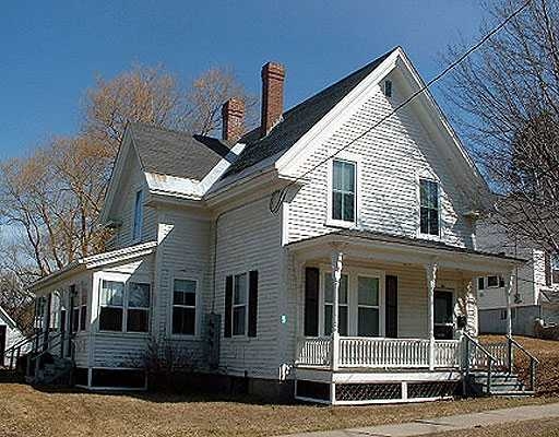 5 Columbia St in Houlton, ME - Building Photo