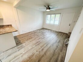 98-1393-1393 Hinu Pl in Pearl City, HI - Building Photo