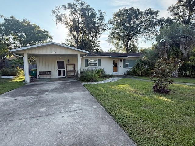 101 S Montgomery Ave in DeLand, FL - Building Photo - Building Photo