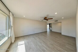 1946 E Wesleyan Dr in Tempe, AZ - Building Photo - Building Photo