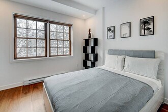 5169 Rue Jeanne-Mance, Unit SI ID1507612P in Montréal, QC - Building Photo - Building Photo