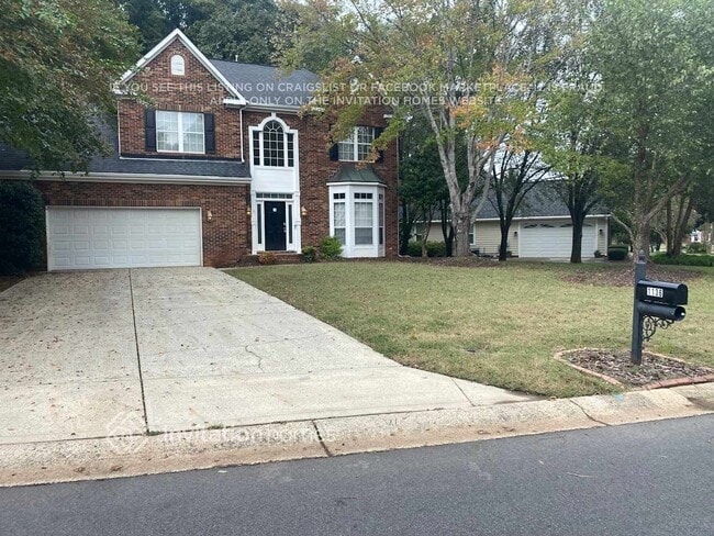 property at 1136 Briarmore Dr