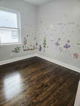 5710 W Huron St, Unit 2 in Chicago, IL - Building Photo - Building Photo