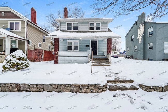 property at 1094 E 16th Ave