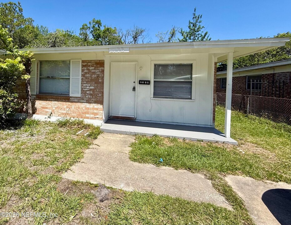 2173 W 14th St in Jacksonville, FL - Building Photo