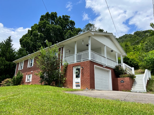 property at 1355 N Main St