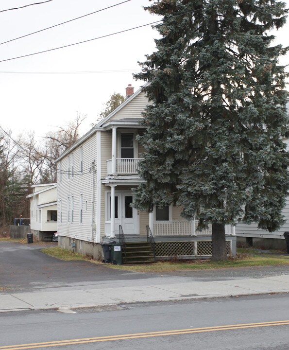 60 Main Ave in Wynantskill, NY - Building Photo