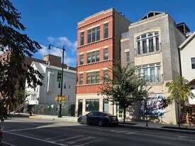 1428 W Belmont Ave in Chicago, IL - Building Photo