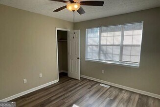 130 Oxford Ct in Athens, GA - Building Photo - Building Photo