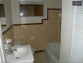 2041 Olive Springs Rd SE in Marietta, GA - Foto de edificio - Building Photo