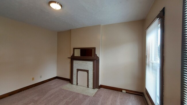 404 King Ave in Columbus, OH - Building Photo - Building Photo