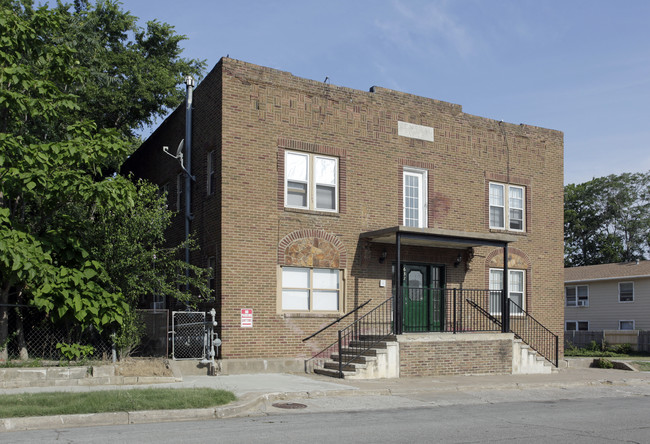 Central Apartments in Tulsa, OK - Foto de edificio - Building Photo