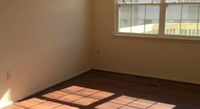 property at 41 Winslow Park Dr