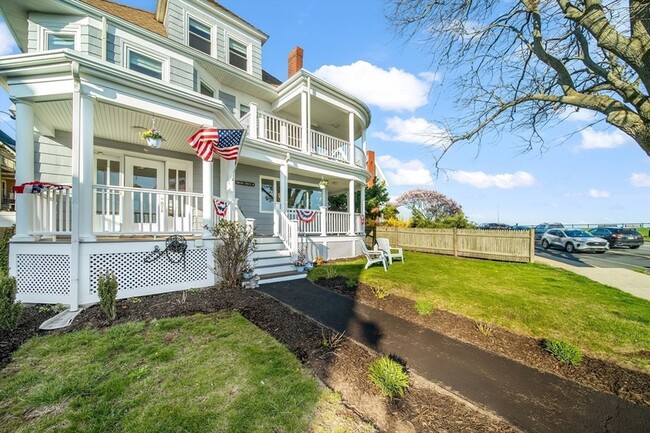property at 263 Lynn Shore Dr